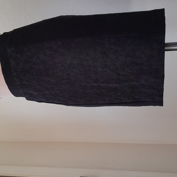 EUC- Anthropologie Pencil Skirt - Picture 11 of 17